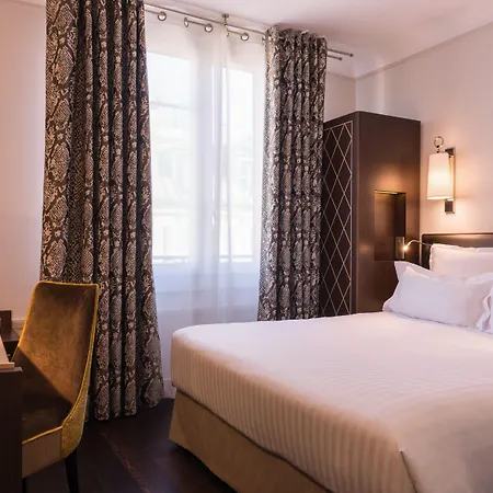 Crystal Hotel-2